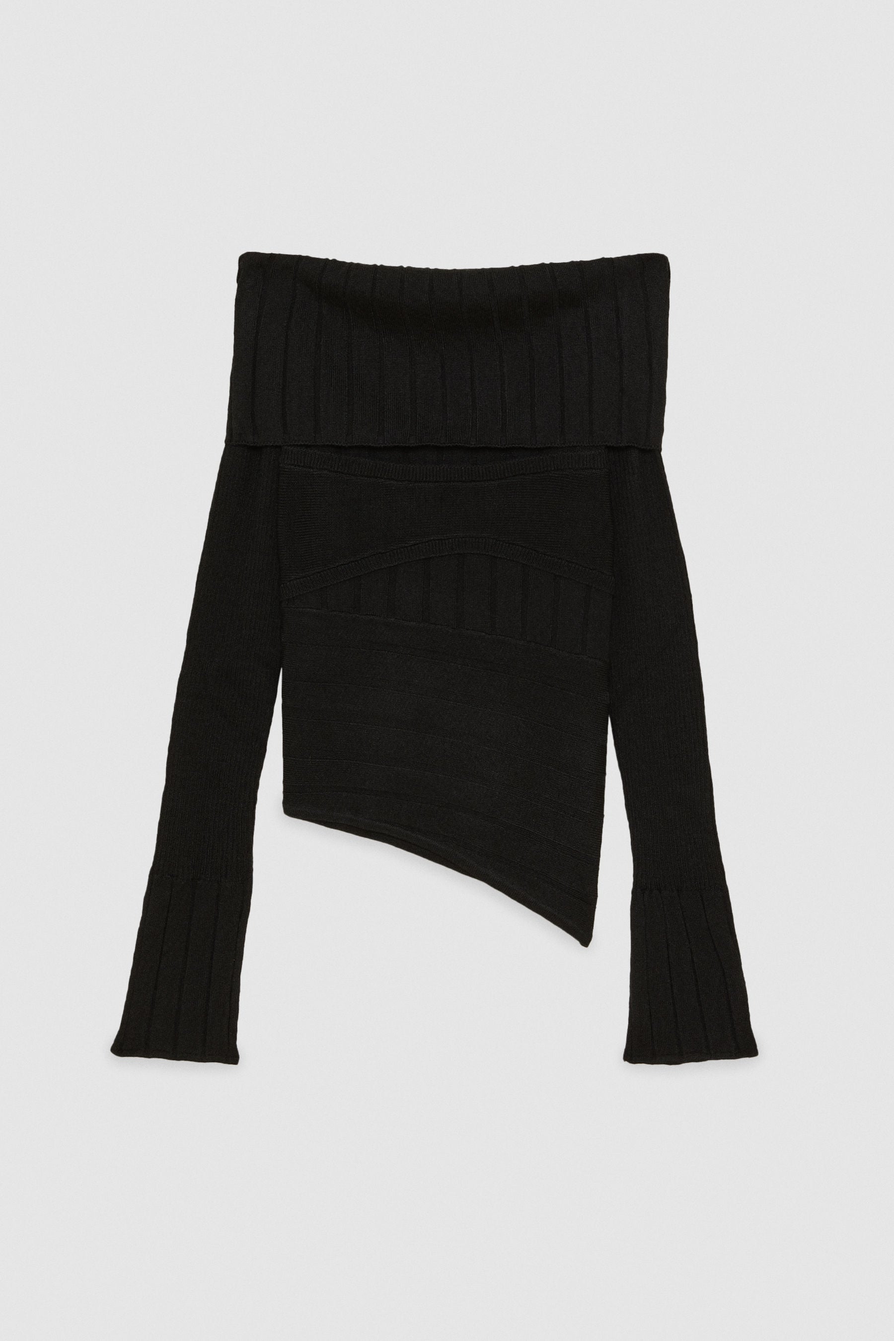 RIBBED KNIT SWEATER - Black