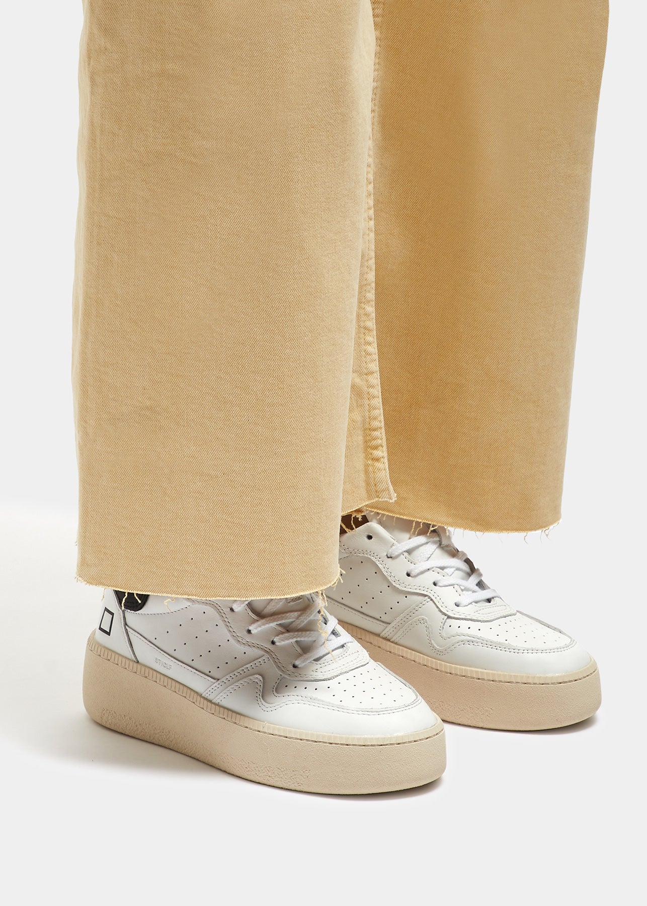 Leather Sneaker Step Calf / White