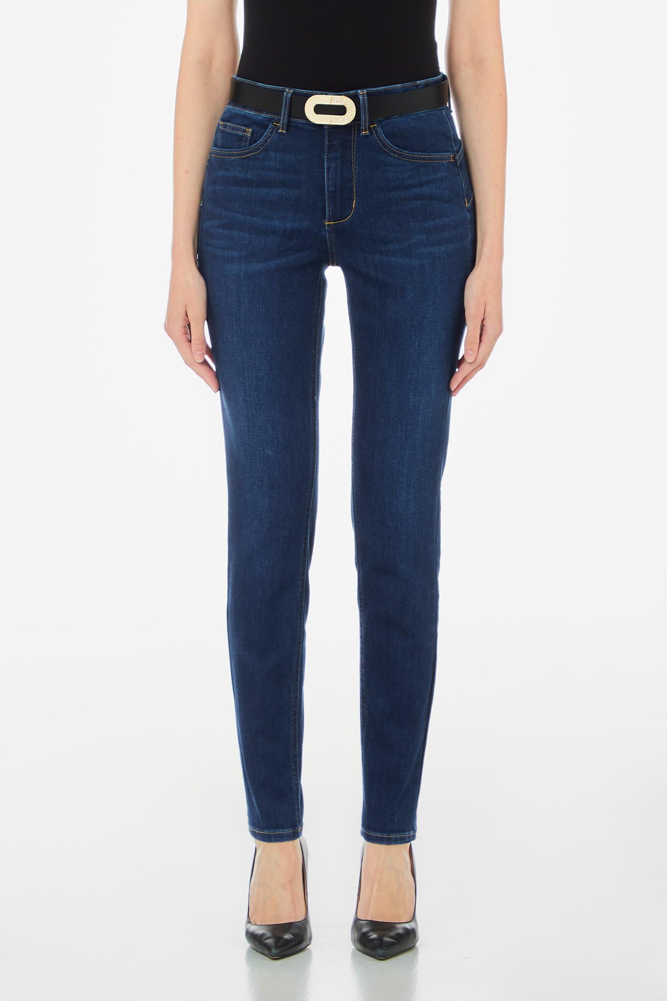 Divine Dark Wash Jeans / Jeans