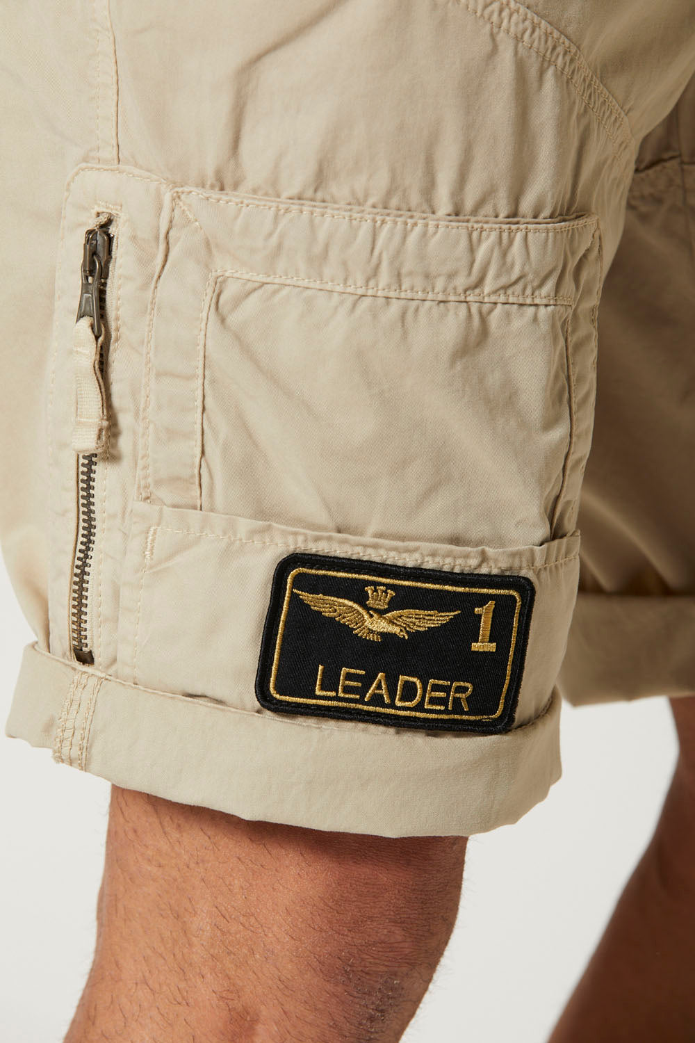 Bermuda con Logo Aeronautica Militare / Beige - Ideal Moda