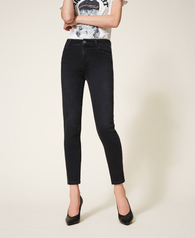 Jeans push up con catena e strass / Nero - Ideal Moda