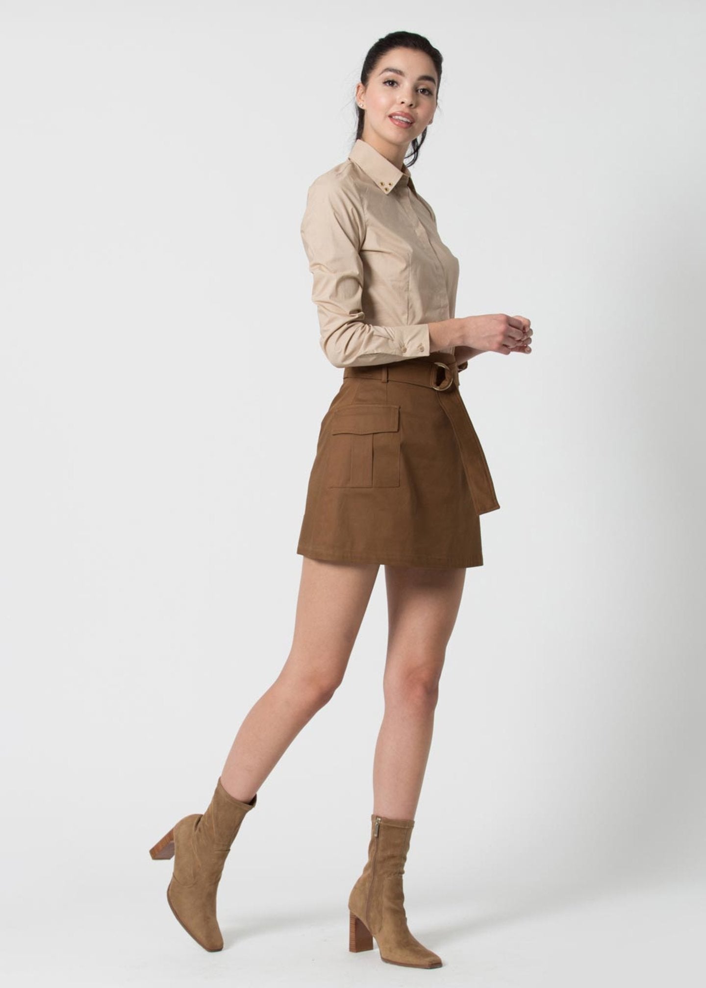 Camicia Kocca con Applicazioni / Beige - Ideal Moda